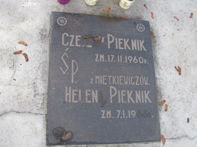 Urszula Przeradzka  Sierpc - Grobonet - Wyszukiwarka osób pochowanych