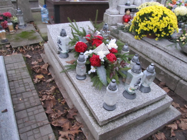  NN Sierpc - Grobonet - Wyszukiwarka osób pochowanych