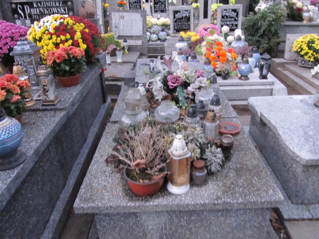  NN Sierpc - Grobonet - Wyszukiwarka osób pochowanych